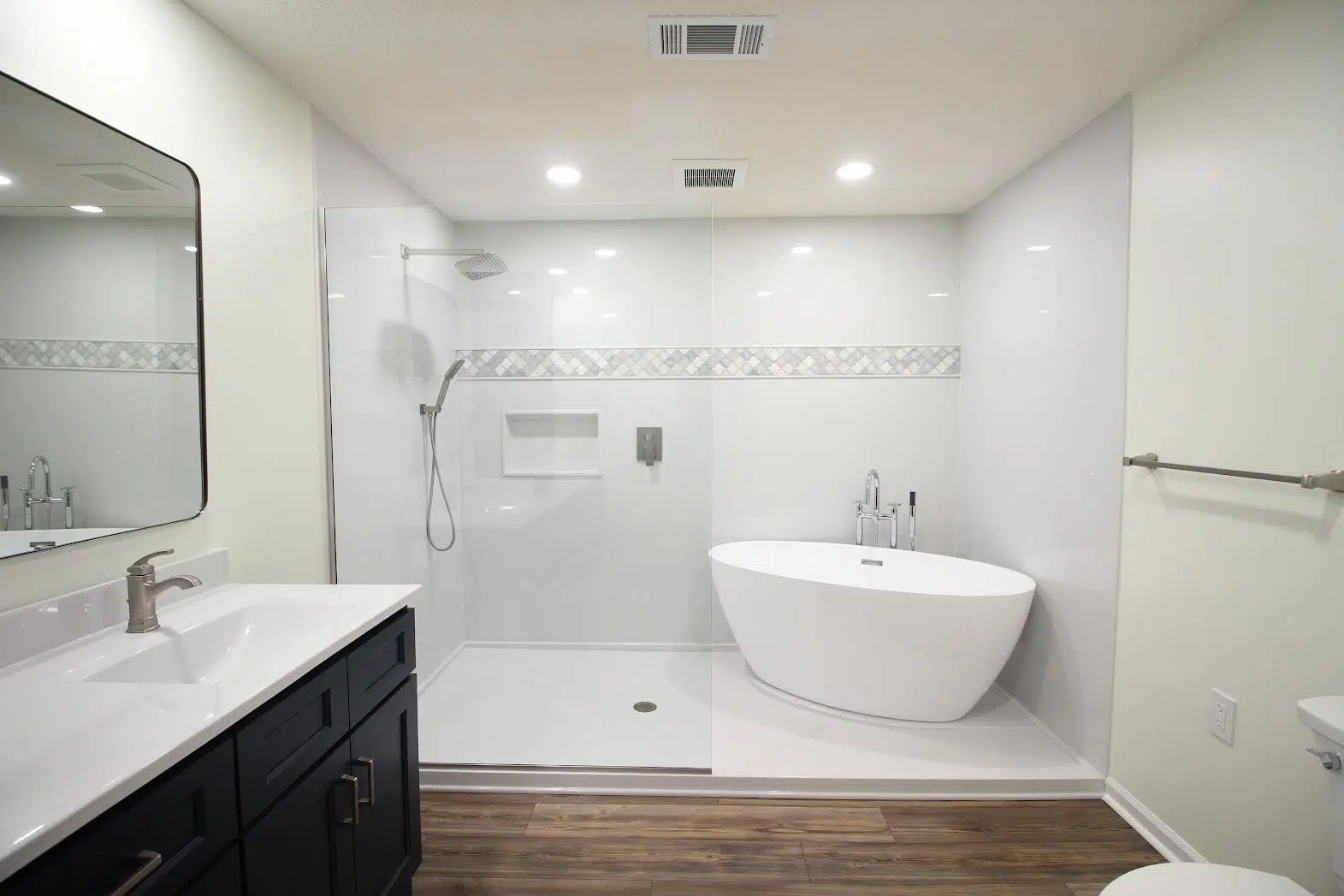 Custom bathroom — Onyx walls